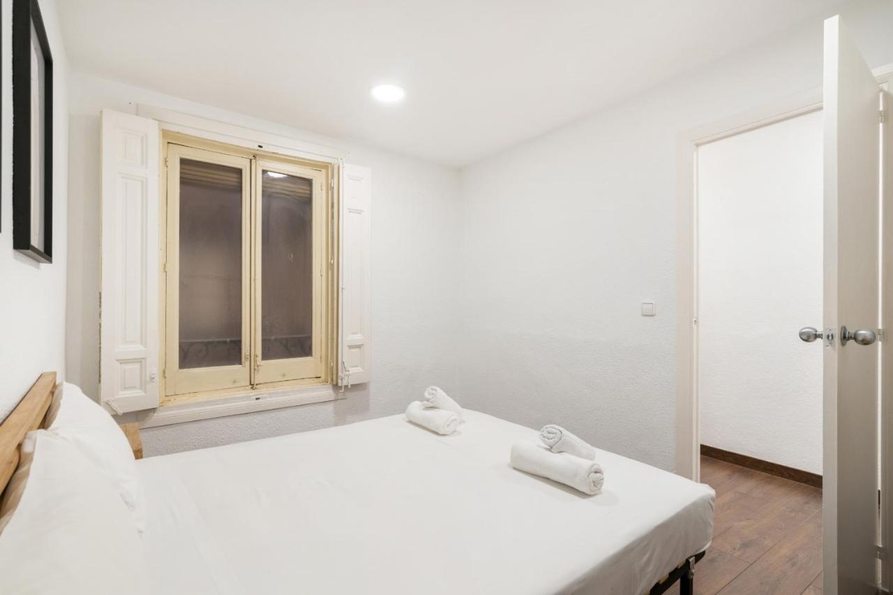 Apartamento En La Puerta Del Sol Apartment Madrid Exterior foto